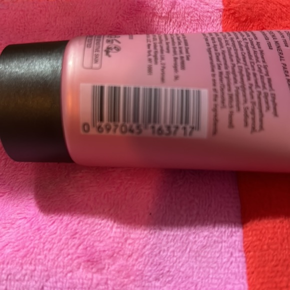 Ahava DeadSea water mineral hand cream  cactus & pink pepper - Picture 8 of 8